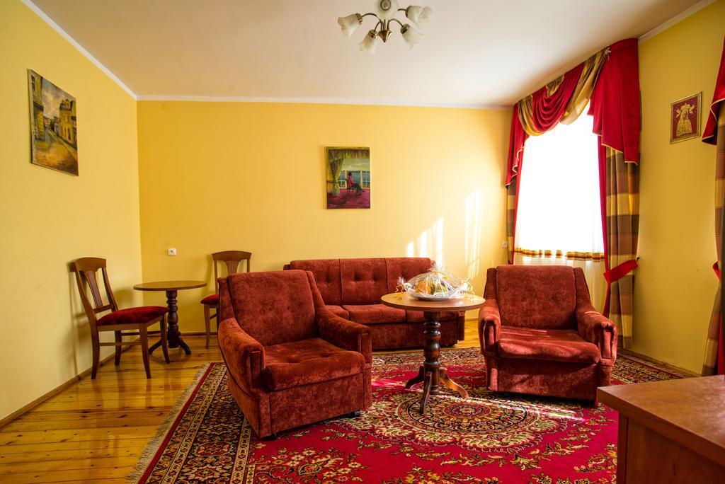 Hotel Adalbertus グニェズノ 部屋 写真